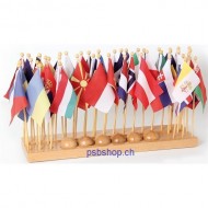 Flaggenständer mit Flaggen mit 45 Flaggen der Länder Europas. 56 x 15 x 31cm